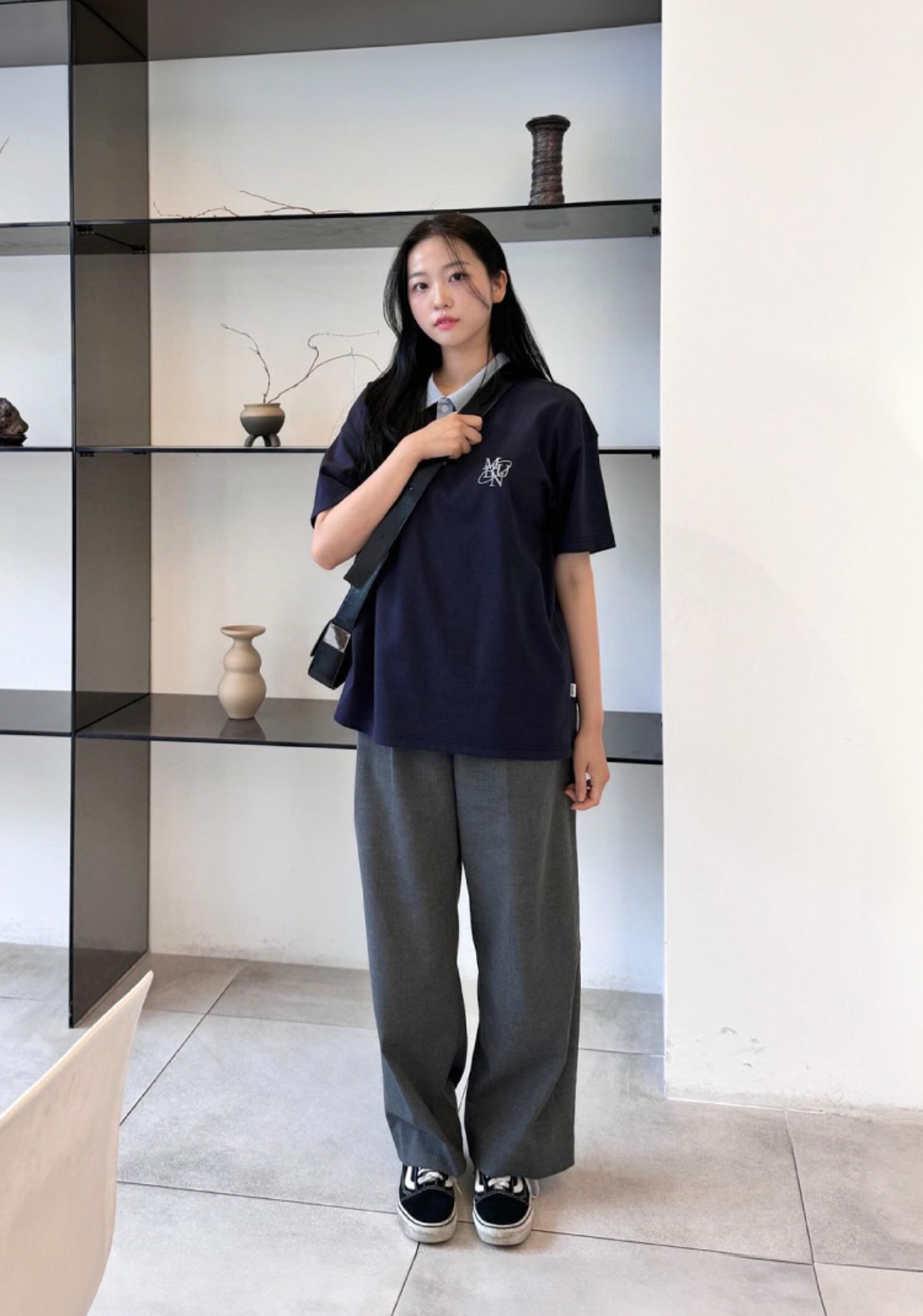 MUBN Coolcotton Needlework Collar T-shirts_Navy(OUTFIT)